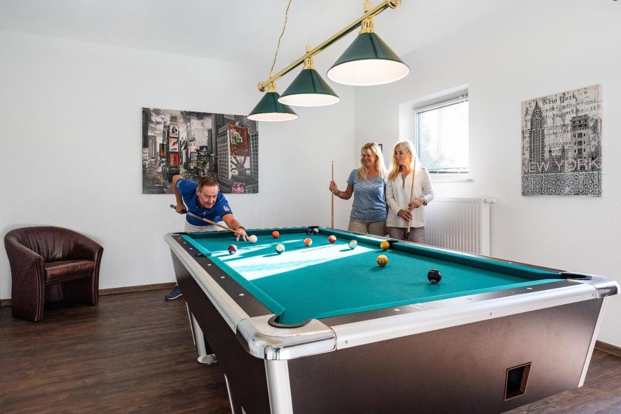 Appartement "Froschkoenig" - Oase Am Haff Garz  Extérieur photo