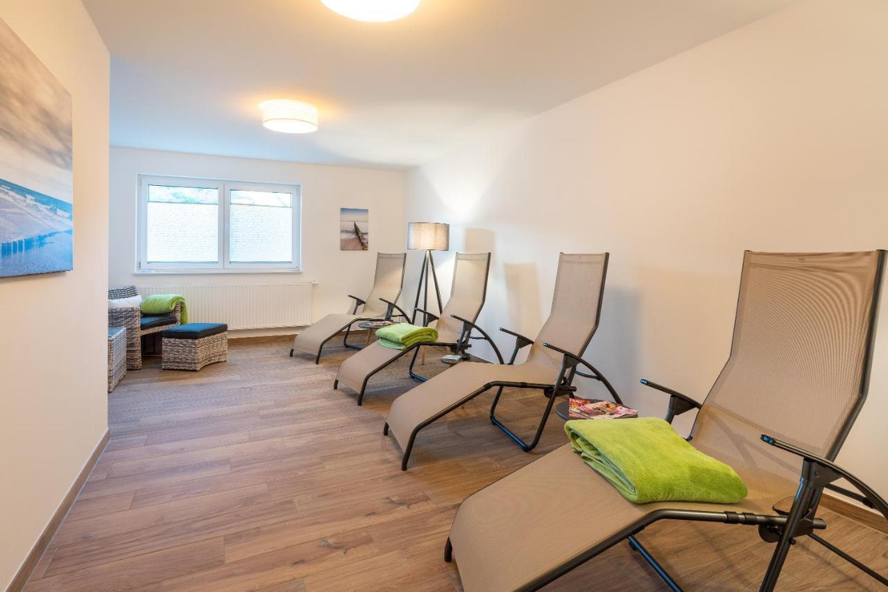 Appartement "Froschkoenig" - Oase Am Haff Garz  Extérieur photo